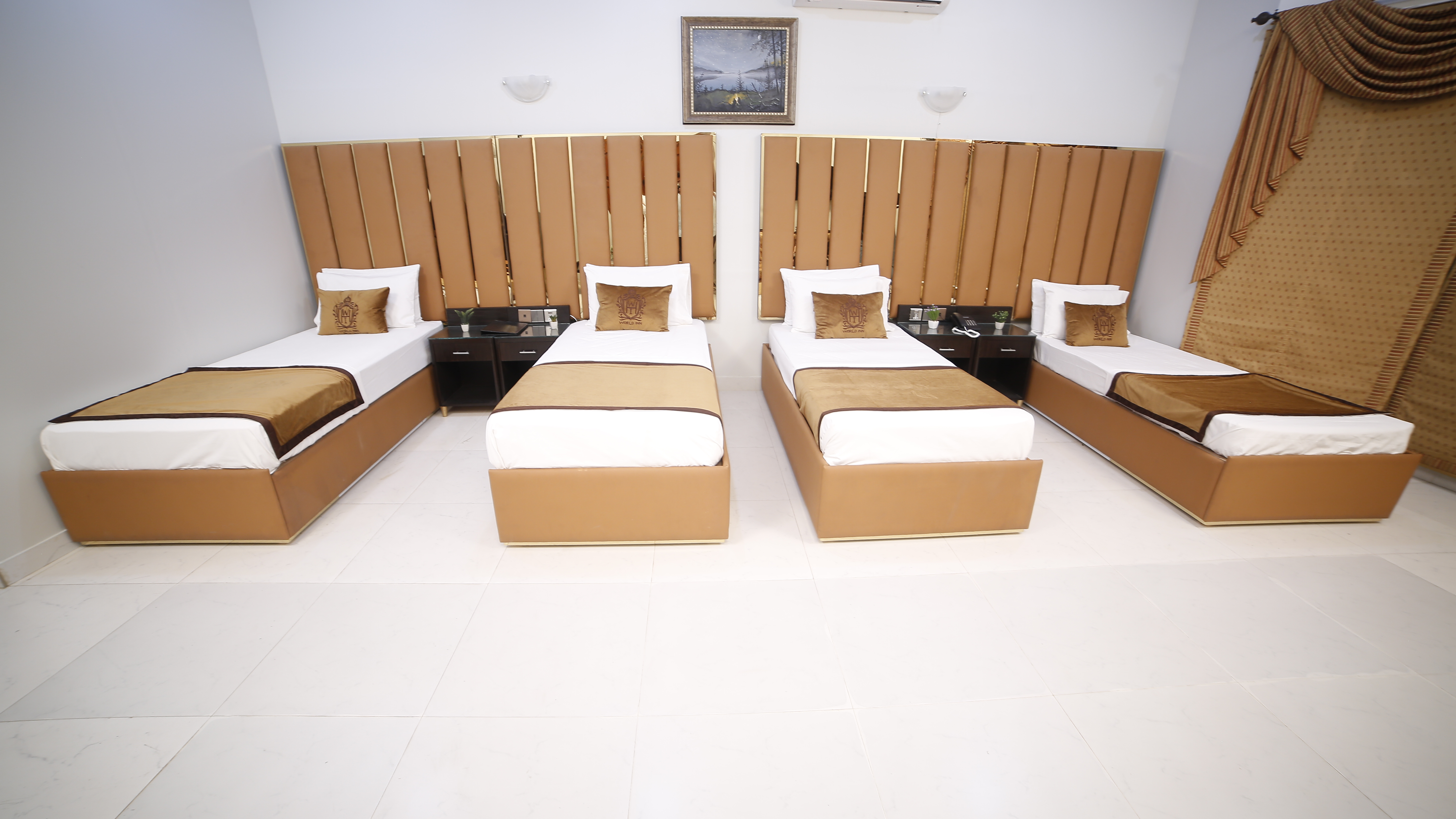 Executive Quad Room 10